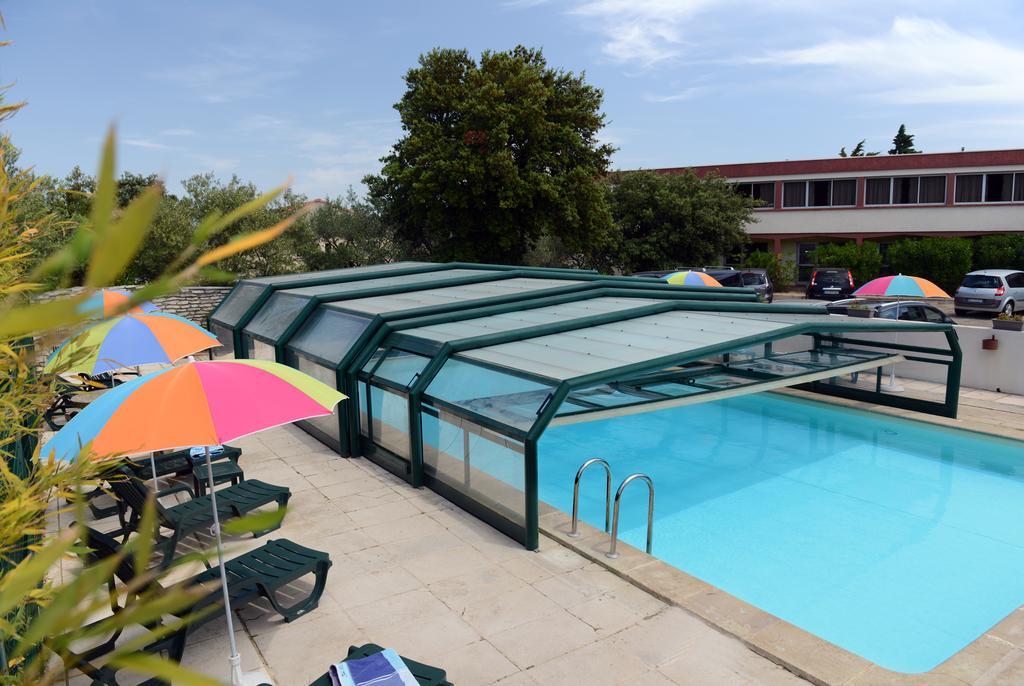 Hotel Le Lagon Rochefort-du-Gard Εξωτερικό φωτογραφία